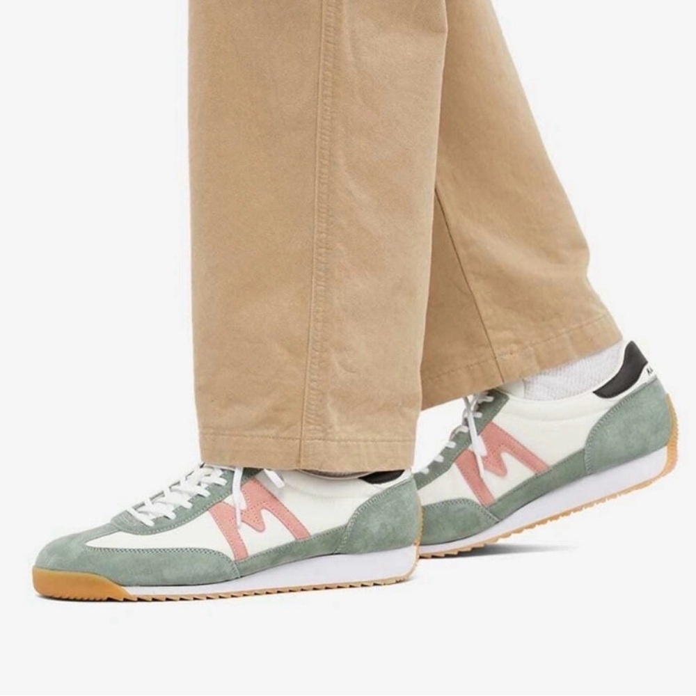 Karhu Mestari White,Green, Pink Trainers